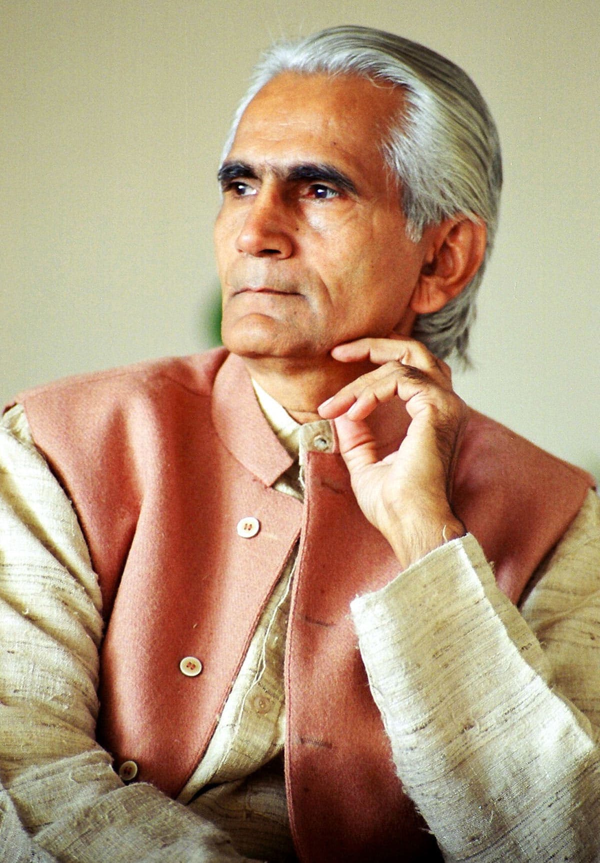 Dr. Raghuveer Chaudhari